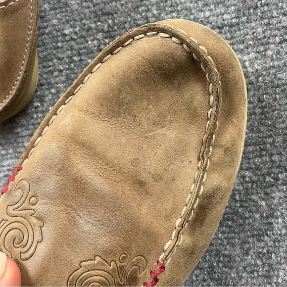 OLUKAI Women’s Nohea Nubuck Slip-On Loafer Tan Brown Leather size: 9 - Picture 4 of 11